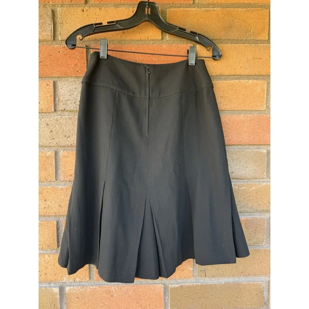 CHANEL Pleated Skirt Fully Lined Wool Mid Length 23in Long |‎ Black | UK 38 US 6